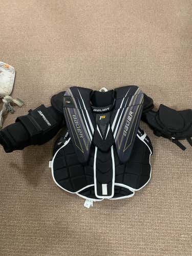 Senior Large Bauer Supreme 1S  Goalie Chest Protector