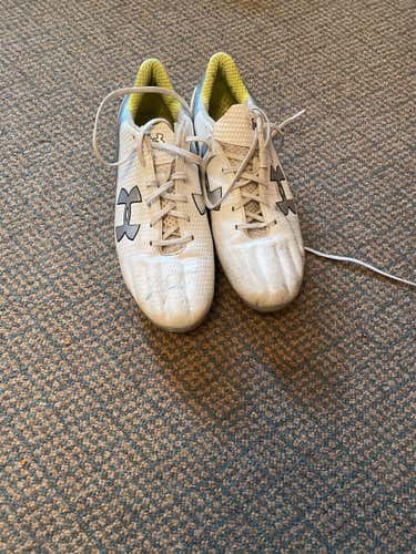 White Men's Size 10 SpotlightUnder Armour Cleats
