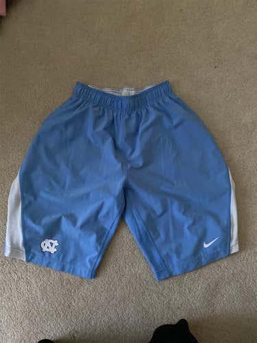 North Carolina Blue Adult Medium Nike Dri-Fit Shorts