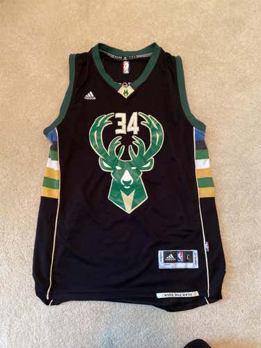 Milwaukee Bucks Giannis Antetokounmpo Black Adult Large Adidas Jersey