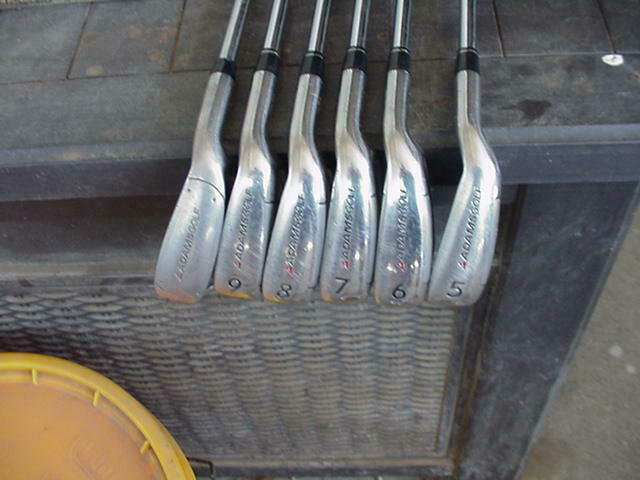 SET 0F VERY NICE ADAMS GOLF IDEA A2 GOLF IRONS 5-PW VERY NICE jcc
