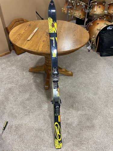 Used  Junior Racing 4S With Bindings Skis