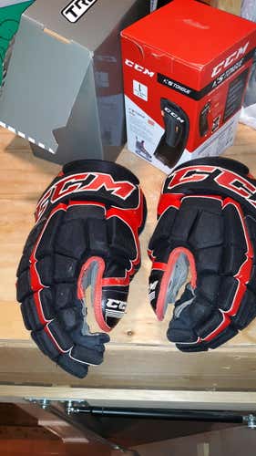 Black Used Senior CCM Pro Model Gloves 14"
