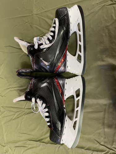 Used Junior Bauer Vapor X LTX Pro Hockey Skates Extra Wide Width Size 5.5