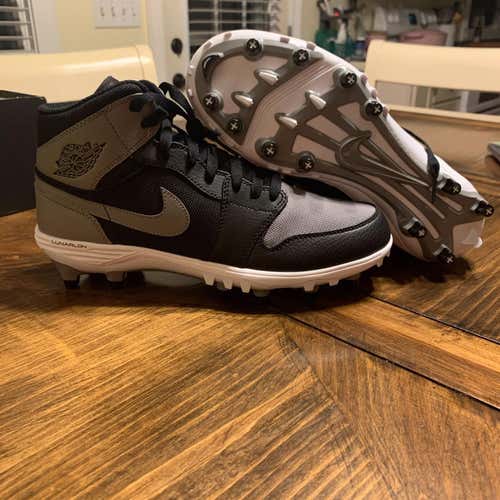 Jordan 1 TD Mid Cleat