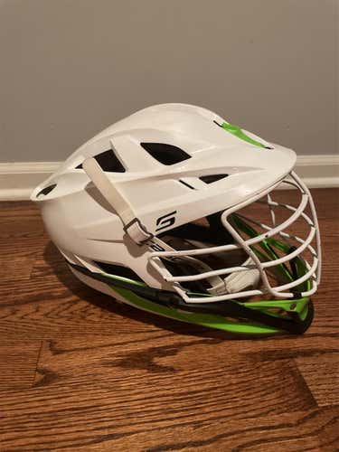 White Used Cascade S Helmet