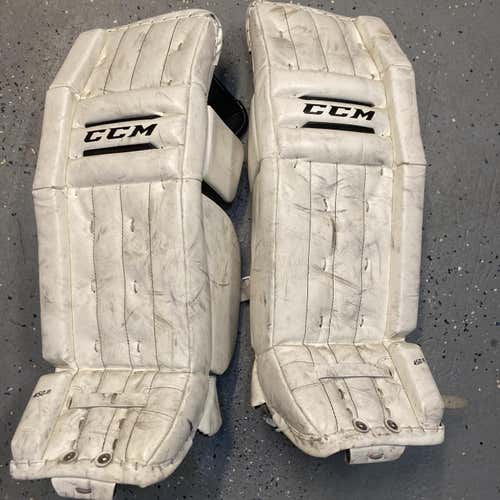 White Junior 29" CCM 450 Goalie Leg Pads