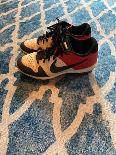 Used Nike Chicago Cleats