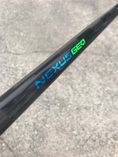 Left Nexus Geo, Tall, Pro Stock Hockey Stick