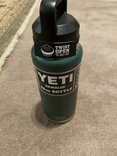 New Yeti 36oz Rambler