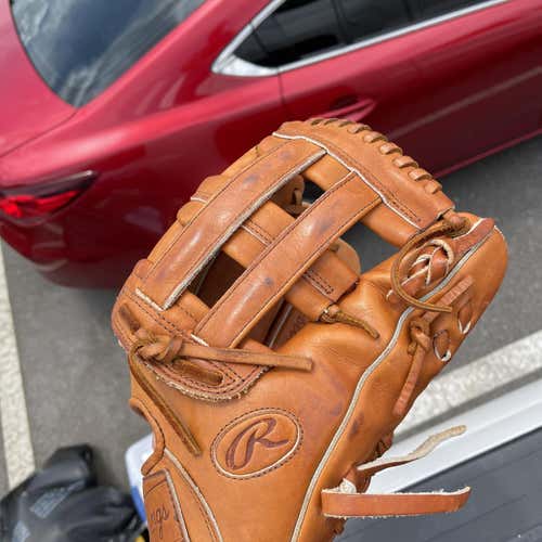 Brown High School/College Outfield Pro Preferred 12.75" Baseball Glove