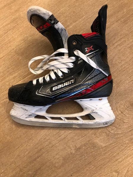 Used Junior Bauer Vapor 2X Hockey Skates Size 6