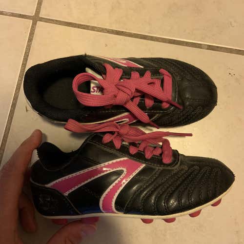 Youth Size 11 T-ball Cleats (Starter Brand)