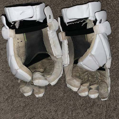 White Used Player's Nike Vapor 2 13" Lacrosse Gloves