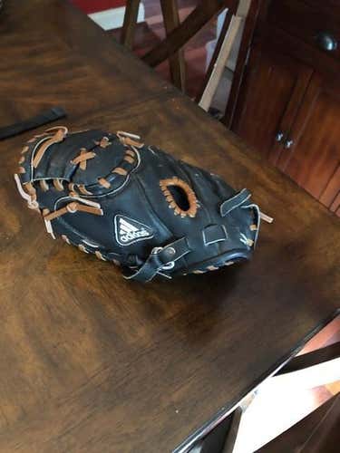 Black Used Kid Pitch (9YO-13YO) Adidas Left Hand Throw Catcher's Baseball Glove 11.75"