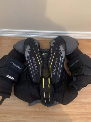 Senior Large Bauer  Goalie Chest Protector