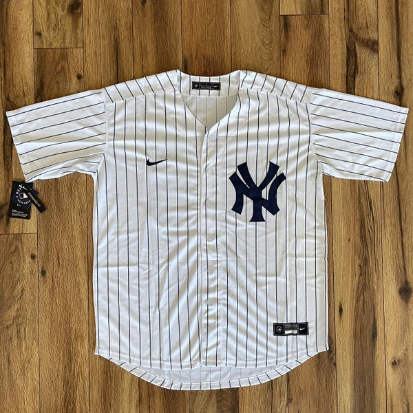 NEW Nike Aaron Judge Yankees Baseball Jersey - Large
