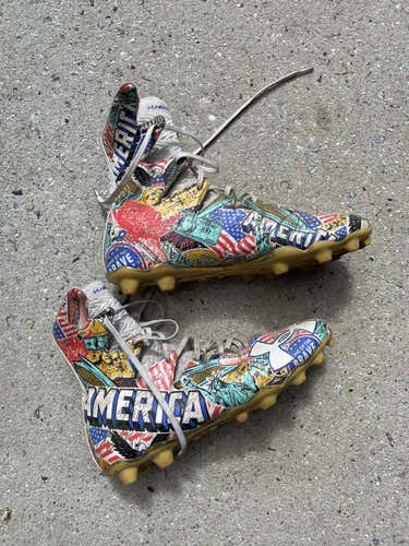 Limited Edition America Under Armor Highlight MC Cleat MC