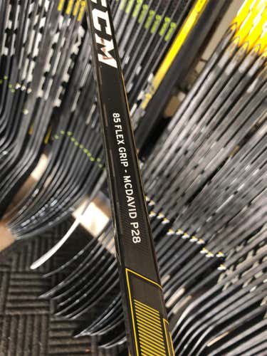Senior Left Hand Super Tacks AS2 Pro Toe Pattern Hockey Stick