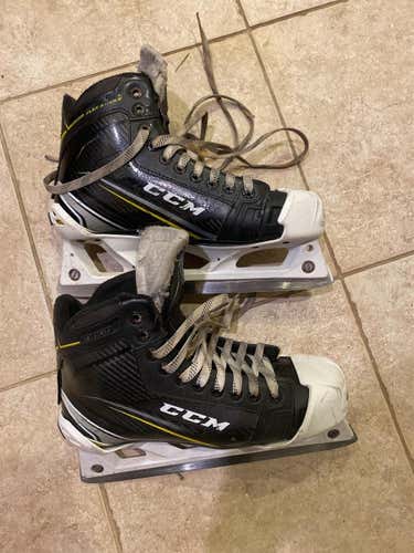 Senior CCM Tacks 9060 Regular Width  Size 8 Hockey Goalie Skates