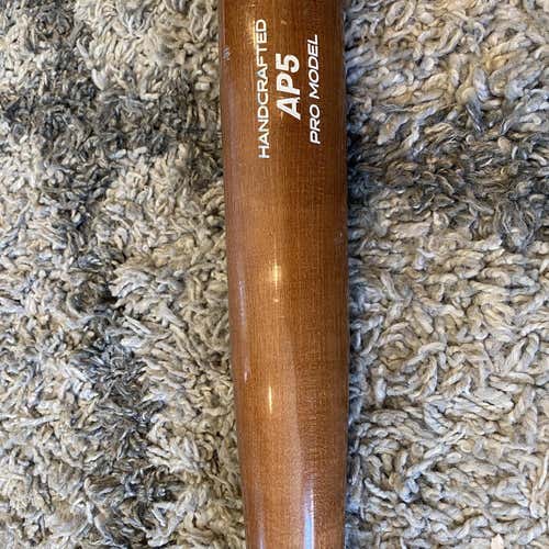 Used Wood AP5 (-3) 30 oz 33" Bat