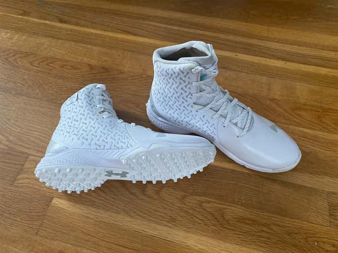 Under Armour Turf Shoes Adult Size 7.5 (Women's 8.5)