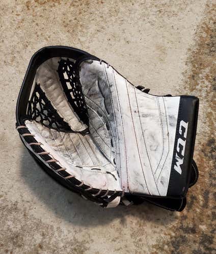 CCM Full Right Extreme Flex II  Pro