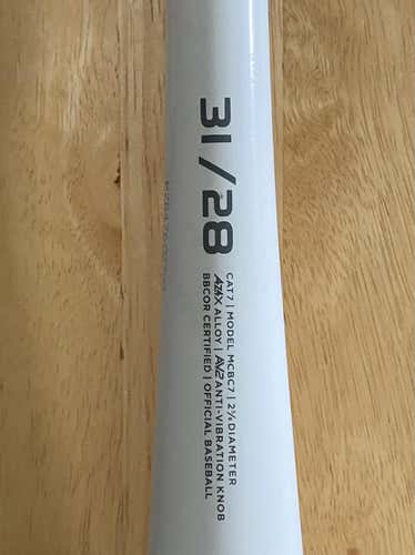 High School/College BBCOR Certified Marucci CAT 7 (-3) 28 oz 31" Bat
