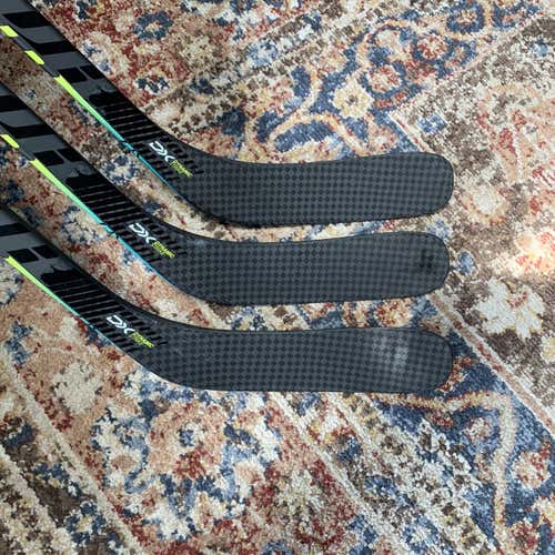 Senior Left Hand Alpha DX W88 Pattern  Hockey Stick
