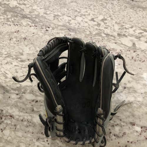 Black High School/College Infield A2000 11.5" Baseball Glove