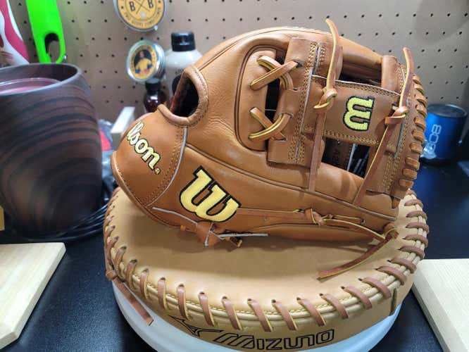 New Wilson DP15 A2000 Baseball Glove 11.5"