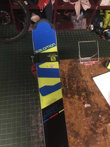 Used Men's 2018 Racing Salomon Skis With Bindings