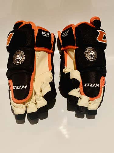 New Senior DEL Frankfurt Lions Pro CCM HG97 Gloves 15" Pro Stock