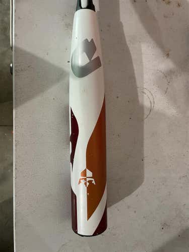 Kid Pitch (9YO-13YO) 2018 Composite CF Zen (-8) 22 oz 30" Bat