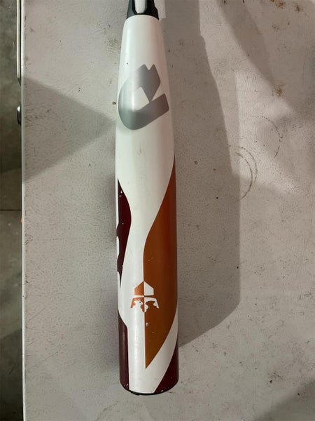 Kid Pitch (9YO-13YO) 2018 Composite CF Zen (-8) 22 oz 30" Bat