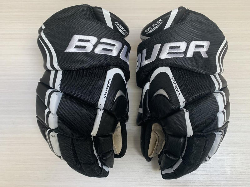 Black Used Senior Bauer Vapor X7.0 Gloves 14"