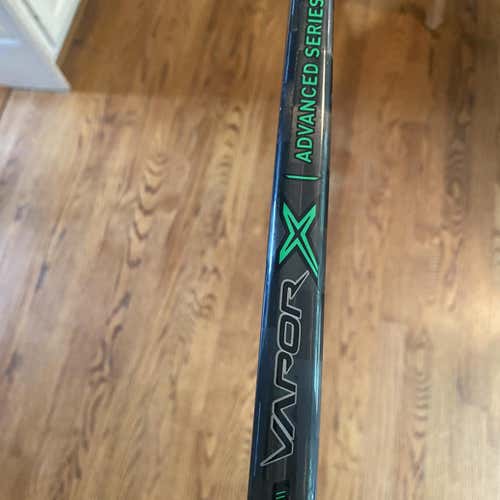 Senior Right Handed Vapor ADV Heel Pattern  Hockey Stick