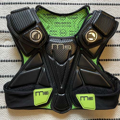 Used Medium Maverik M3 Speed Pad Shoulder Pads