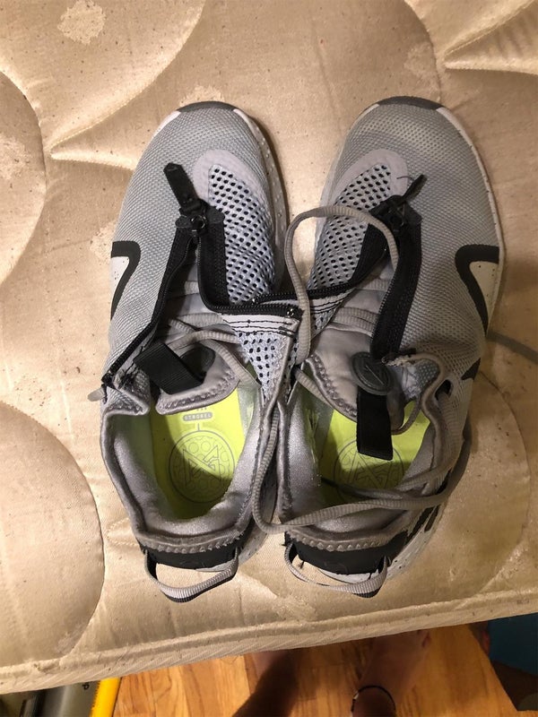 Gray Men's Size 9.5 (Women's 10.5) Nike Shoes