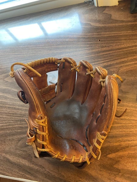 Used A200 DP15 11.5" Baseball Glove