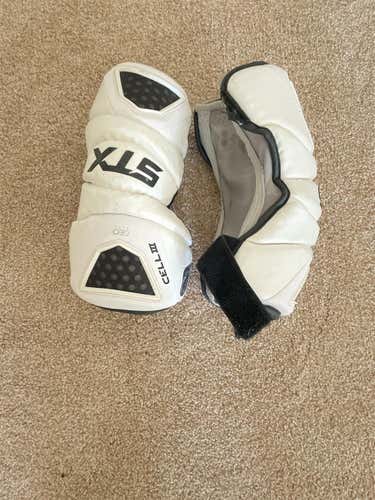 Used Medium STX Cell III Arm Pads
