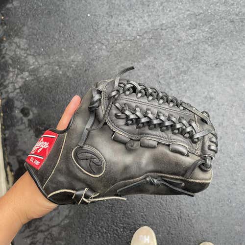 Black High School/College Infield Heart of the Hide 10.75" Baseball Glove