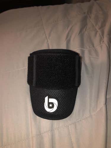 Black Elbow Guard (can negotiate price)