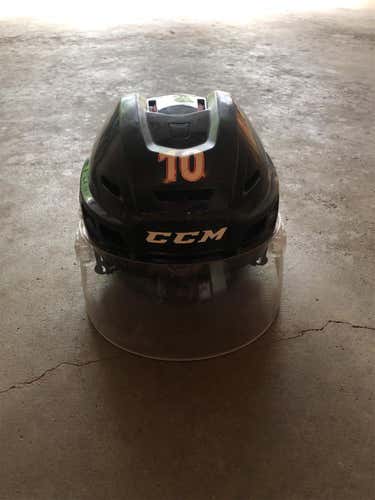 Black Used Medium CCM Resistance Helmet