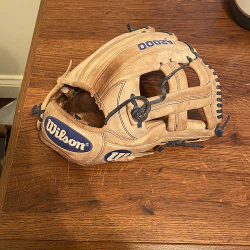 Wilson A2000 EL3 11.75"