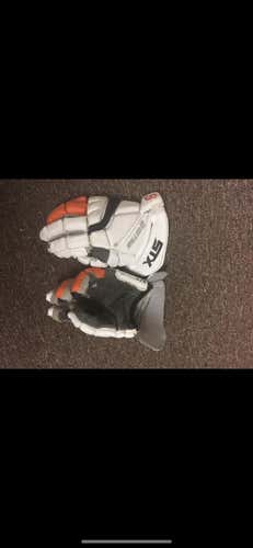 Cuse STX Stallion Gloves