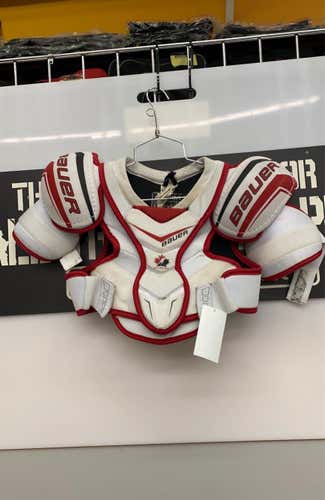 Bauer Team Canada Used Small Junior Shoulder Pads