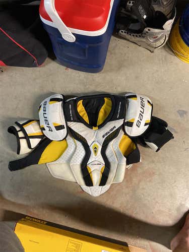Senior Extra Large Bauer Supreme Total One  Shoulder Pads