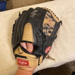 Rawlings Adult Right Hand Throw Playmaker 13.5" Softball Glove