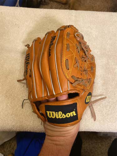 Vintage Wilson Right Hand Throw Barry Bonds 10.5" Baseball Glove
